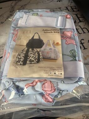 Adjustable Lunch Bag - Light Blue Floral